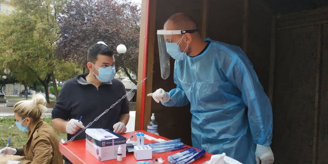Κοζάνη: Προβληματισμός από τον θετικό αριθμό που εντόπισαν τα rapid test – Ο συνολικός ΤΕΛΙΚΟΣ αριθμός των θετικών δειγμάτων