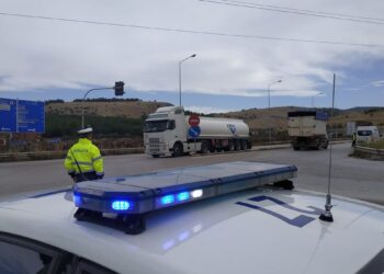 Χαρδαλιάς για lockdown στην ΠΕ Κοζάνης: Τι θα ισχύσει με τις μετακινήσεις εργαζομένων σε άλλους νομούς, φοιτητών και όσων πρέπει να ταξιδέψουν στον τόπο μόνιμης κατοικίας τους (VIDEO)