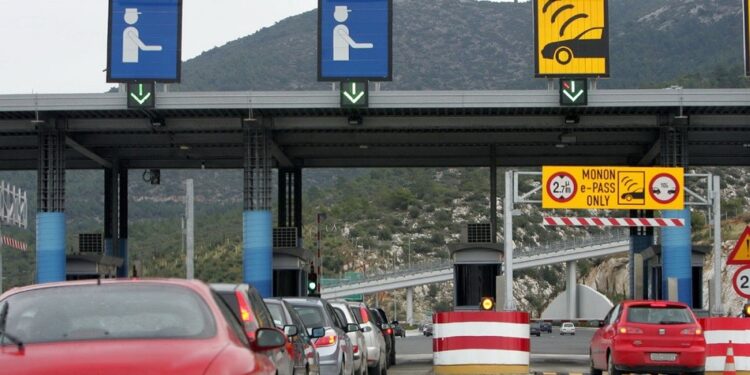 Σοκ για τα παλαιά ΙΧ – Έρχονται μέχρι και διόδια ανάλογα με τους ρύπους!