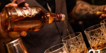 Πτολεμαΐδα: Βουτιά 70% στον τζίρο των νυχτερινών καταστημάτων λόγω περιοριστικών μέτρων – Παράταση ωραρίου κατά μια ώρα ζητάει ο πρόεδρος του Σωματείου Π. Κάλφας