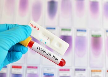 Rapid test του ΕΟΔΥ σε  Δημοτικά, Γυμνάσια, Λύκεια των Π.Ε. Κοζάνης και Καστοριάς- Η ανακοίνωση της Περιφέρειας