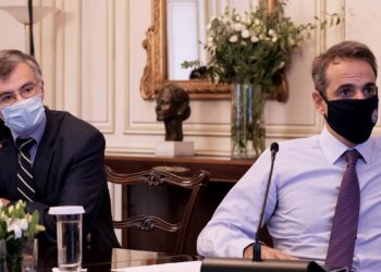 Κορωνοϊός: Συσκέψεις στο Μαξίμου για τα νέα μέτρα – Ίσως και εντός της ημέρας οι ανακοινώσεις