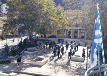 Τα αποτελέσματα των Rapid Tests που έγιναν σήμερα σε Σέρβια, Καστοριά και στο σχολείο Μαυροδεντρίου