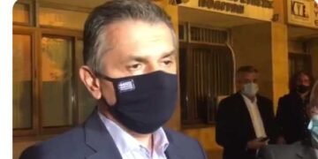 Παράκληση για τήρηση των μέτρων από τον Περιφερειάρχη – “Η κατάσταση είναι πολύ δύσκολη – Είναι ώρα ατομικής ευθύνης – Κάποιοι θέτουν σε κίνδυνο τη ζωή των συμπολιτών μας – Κίνδυνος για τις μονάδες υγείας” – Τι θα γίνει με τα σχολεία (VIDEO)