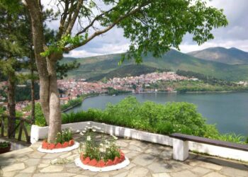 Επίπεδο 4 – Αυξημένου Κινδύνου για Ολόκληρη την Περιφερειακή Ενότητα Καστοριάς Ισχύει από 23-10-2020 ώρα 06.00 και για 14 ημέρες έως και 05-11-2020