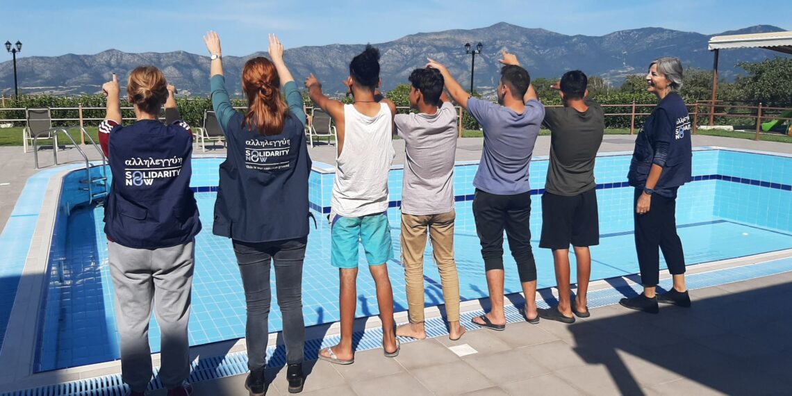 Το Βελβεντό αγκάλιασε τα προσφυγόπουλα