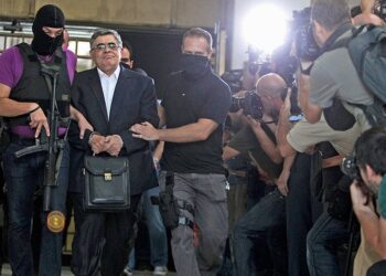 Δίκη Χρυσής Αυγής: Στη φυλακή ο Μιχαλολιάκος και η διευθυντική ομάδα