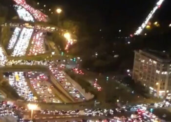 Απίστευτες εικόνες στο Παρίσι -Μποτιλιάρισμα άνευ προηγουμένου λίγες ώρες πριν το lockdown