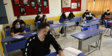 Αυτό είναι το μήνυμα που έστειλε στους διευθυντές για τα γυμνάσια και λύκεια η Διεύθυνση Β/θμιας Εκπαίδευσης Κοζάνης