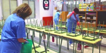 «Πράσινο φως» στους Δήμους για προσλήψεις στην καθαριότητα των σχολείων