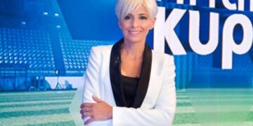 Έλενα Μπουζαλά: Η παρουσιάστρια της «Αθλητικής Κυριακής» βγήκε νικήτρια στη μάχη με τον καρκίνο του μαστού