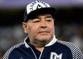 Εκτάκτως στο νοσοκομείο ο Μαραντόνα