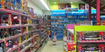 Τι να προσέχουμε όταν αγοράζουμε παιχνίδια