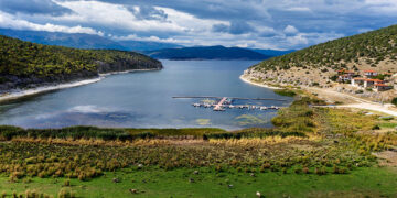 Η Μεγάλη Πρέσπα και η υποχώρηση των υδάτων