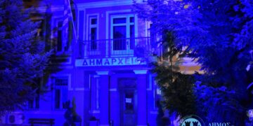 Μπλε φωταγωγήθηκε το Δημαρχείο Φλώρινας για την Παγκόσμια Ημέρα Διαβήτη – Το μήνυμα του Δημάρχου Βασίλη Γιαννάκη