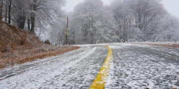 Ασθενής χιονόπτωση στο Βίτσι Καστοριάς