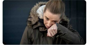 Οταν η πρωθυπουργός της Δανίας έκλαψε για τα μινκ -Ζήτησε συγγνώμη για τη διαχείριση της υπόθεσης