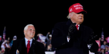 Ο Τραμπ κέρδισε και την κρίσιμη πολιτεία του Τέξας -Διατηρεί τις ελπίδες μετά και τη νίκη στη Φλόριντα