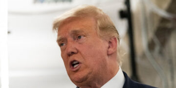 Τα γυρίζουν οι στοιχηματικές εταιρείες -Τώρα δείχνουν νίκη Ντόναλντ Τραμπ στις εκλογές