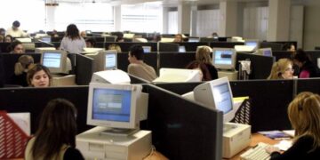 E-gov: Σε άλλες 50 υπηρεσίες το «ψηφιακό γκισέ» στο δημόσιο