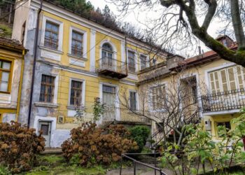 Δήμος Φλώρινας: Καταγραφή των νεοκλασικών κτιρίων της Φλώρινας με στόχο τη συντήρηση και επισκευή τους