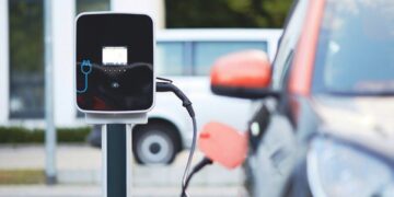 Καραμανλής: Σε τέσσερις πυλώνες θα στηριχθεί το σχέδιο για την ανάπτυξη της ηλεκτροκίνησης