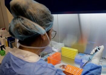 Εμβόλιο για τον κορωνοϊο: Τρία τα πιο ελπιδοφόρα λέει ο Τσιόδρας