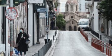 Κορωνοϊός: Πάμε σε κυλιόμενα lockdown μέχρι την άνοιξη