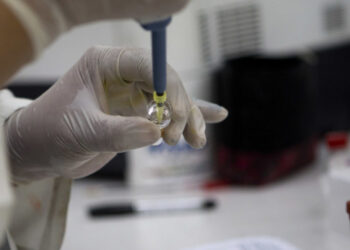 Τεράστια εξέλιξη: Το εμβόλιο της Pfizer για τον κορωνοϊό είναι πάνω από 90% αποτελεσματικό