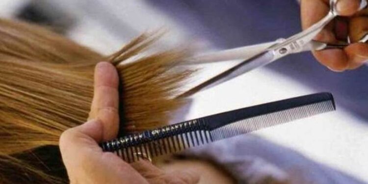 Σωματείο Κομμωτών- Κουρέων Πτολεμαΐδας- Εορδαίας: “Καλούμαστε να αντιμετωπίσουμε την οικονομική καταστροφή”