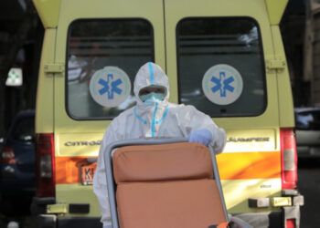 Κορωνοϊός: 1747 κρούσματα σήμερα Σάββατο στη χώρα- 54 στην ΠΕ Κοζάνης- Δείτε την πανελλαδική κατανομή