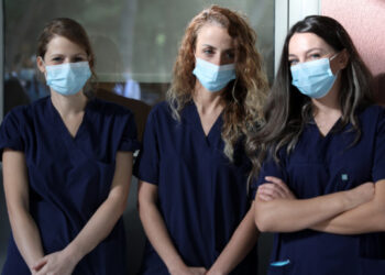 Μεγαλείο ψυχής: 10 νοσηλεύτριες ΜΕΘ μεταβαίνουν εθελοντικά από την Κρήτη στη Θεσσαλονίκη