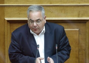 Αθάνατη ελληνική γραφειοκρατία: Πήγαν οι εθελοντές βουλευτές να προσφέρουν και έπεσαν σε νομικό κενό!