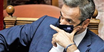 Παρέμβαση Μητσοτάκη για τα πανεπιστήμια – Στο τραπέζι κάρτα εισόδου και αστυνομική φύλαξη