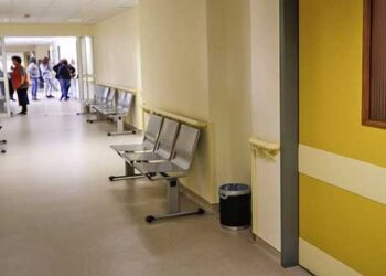 Μαρτυρία σοκ: Ψάχναμε 27 ώρες κρεβάτι ΜΕΘ στη Φλώρινα για τον σύζυγό μου