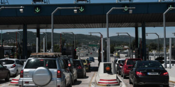 Νέα εποχή στα διόδια όλης της χώρας: Με το ίδιο e-pass από σήμερα η διέλευση