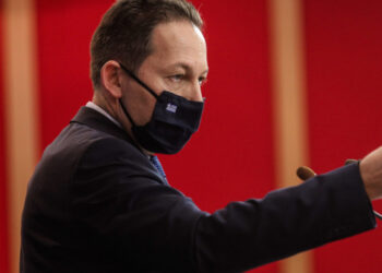 Τι είπε ο Στέλιος Πέτσας για τα φετινά Χριστούγεννα και τις «μαζώξεις» σε σπίτια