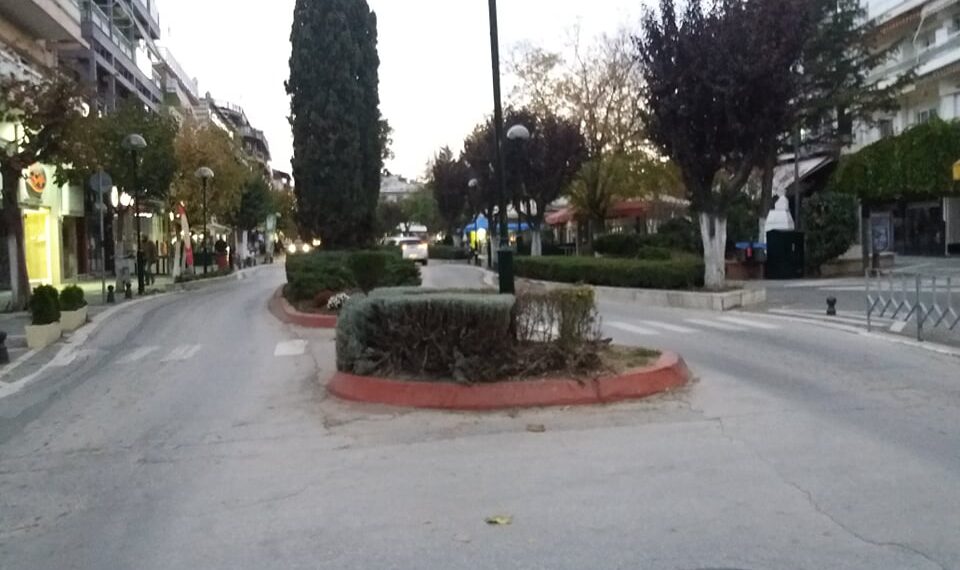 Καθηγητής Δερμιτζάκης: Παράταση lockdown μέχρι τις 7 Δεκεμβρίου – Πότε επιστρέφουμε στην κανονικότητα