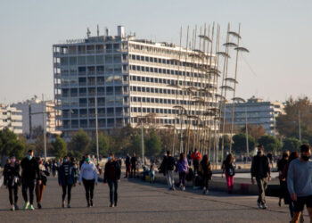 Κορωνοϊός -Εκτάκτως Κικίλιας-Χρυσοχοΐδης στη Θεσσαλονίκη: Στο 32% η θετικότητα, τι δείχνουν τα στοιχεία