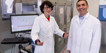 Εμβόλιο Pfizer: To ζευγάρι των Γερμανών επιστημόνων πίσω από την προσπάθεια