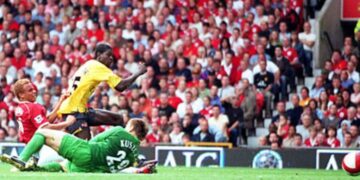 Από την εποχή του Αντεμπαγιόρ η Αρσεναλ και του… ΠΑΣΟΚ η Τότεναμ!