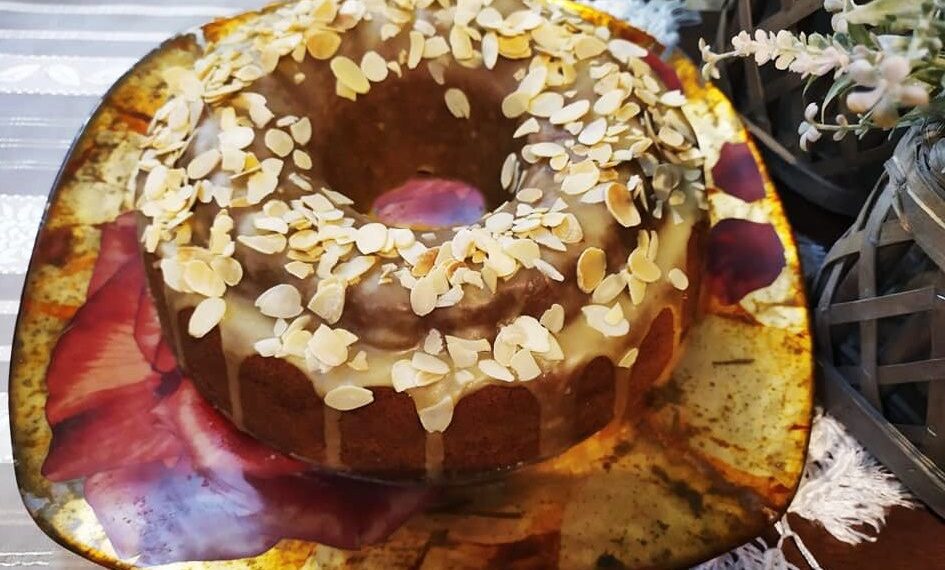 Μεγειρεύοντας με την Αρετή- Νηστίσιμο κέϊκ πορτοκάλι με γλάσο