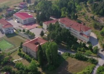 Επίσημη ανακοίνωση του Δήμου Βοϊου: “Το κτίριο της πρώην Σχολής της Δημοτικής Αστυνομίας στο Τσοτύλι θα φιλοξενήσει 115 σπουδαστές της Πυροσβεστικής Ακαδημίας Πτολεμαΐδας”