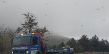 Τροχαίο ατύχημα στις στροφές των Κοίλων (μετά το Κλιούγκι) (φώτο-βίντεο)