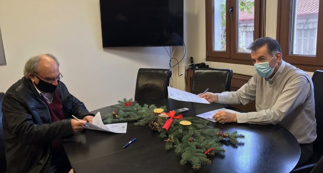 Δήμος Αμυνταίου: Υπογράφτηκε η σύμβαση για την κατασκευή εξωτερικού δικτύου αποχέτευσης Δ.Σ. Φιλώτα
