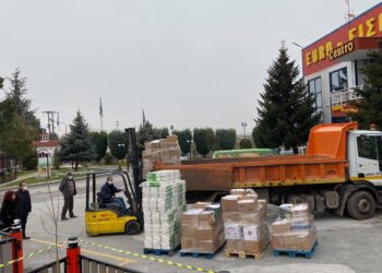 Προσφορά 100 δεμάτων πρώτης ανάγκης σε ασθενείς συμπολίτες του Δήμου Εορδαίας από το  Centro Cash & Carry σε συνεργασία με τον Δήμο