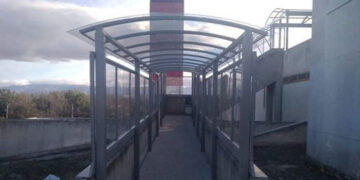 Μποδοσάκειο Νοσοκομείο: Έτοιμο το στέγαστρο στην ειδική ξεχωριστή είσοδο στην Μονάδα Τεχνητού Νεφρού