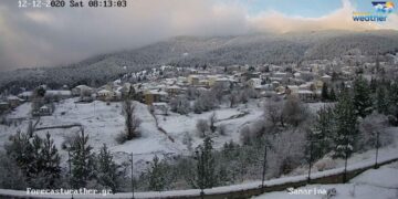 Στα λευκά ξύπνησαν οι κάτοικοι στα ορεινά της Δυτικής Μακεδονίας – Χιονοπτώσεις στο Νυμφαίο Φλώρινας, Πισοδέρι Φλώρινας και Σαμαρίνα Γρεβενών- Δειτε live εικόνα