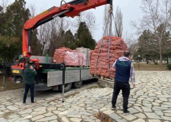 14 τόνους τρόφιμα από τον ΌΜΙΛΟ ΧΡΗΣΤΊΔΗ προσφορά στον δήμο Εορδαίας για να καλύψουν τις ανάγκες 700 οικογενειών