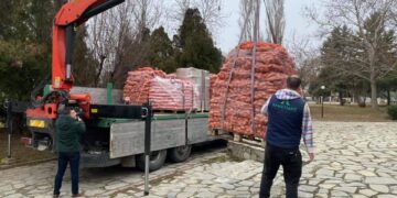14 τόνους τρόφιμα από τον ΌΜΙΛΟ ΧΡΗΣΤΊΔΗ προσφορά στον δήμο Εορδαίας για να καλύψουν τις ανάγκες 700 οικογενειών